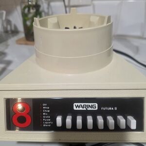 Waring Futura II Blender Base in Cream